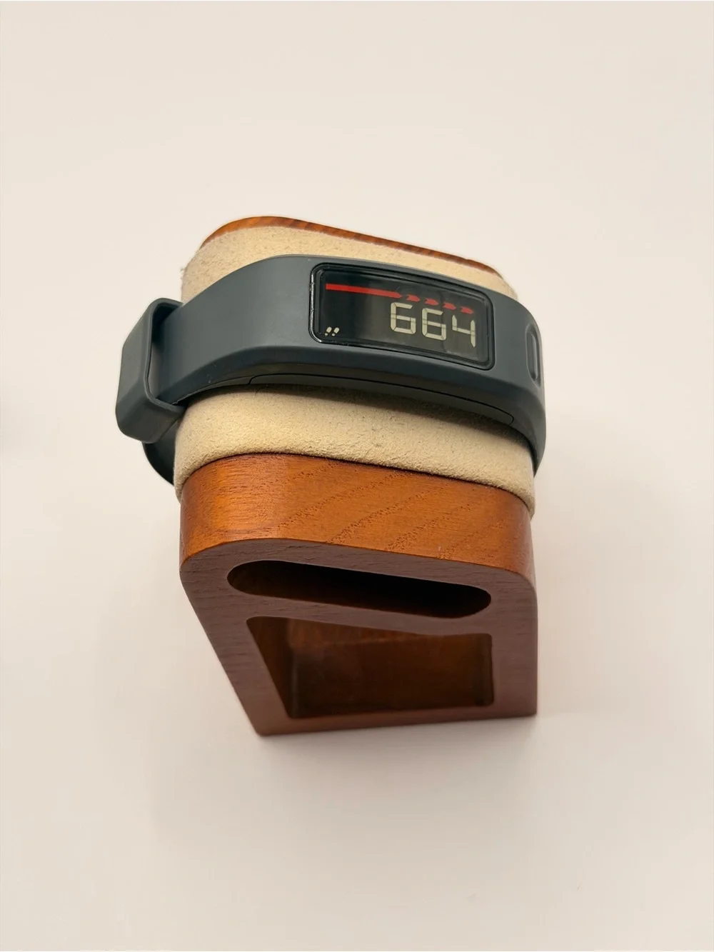 Garmin Vivofit, new batteries, fitness tracker, smartwatch